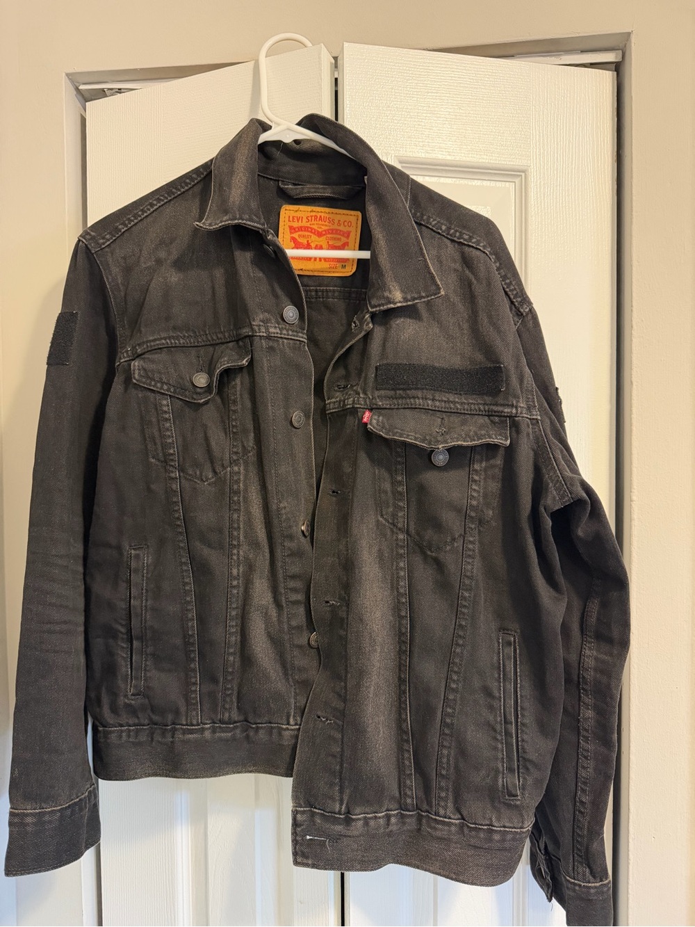 Levi's Men's Washed Black Denim Jacket